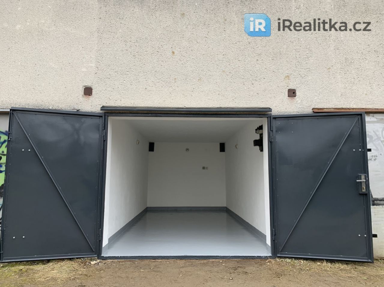 Prodej garáže, 18 m, Znojmo, obrázek č. 2
