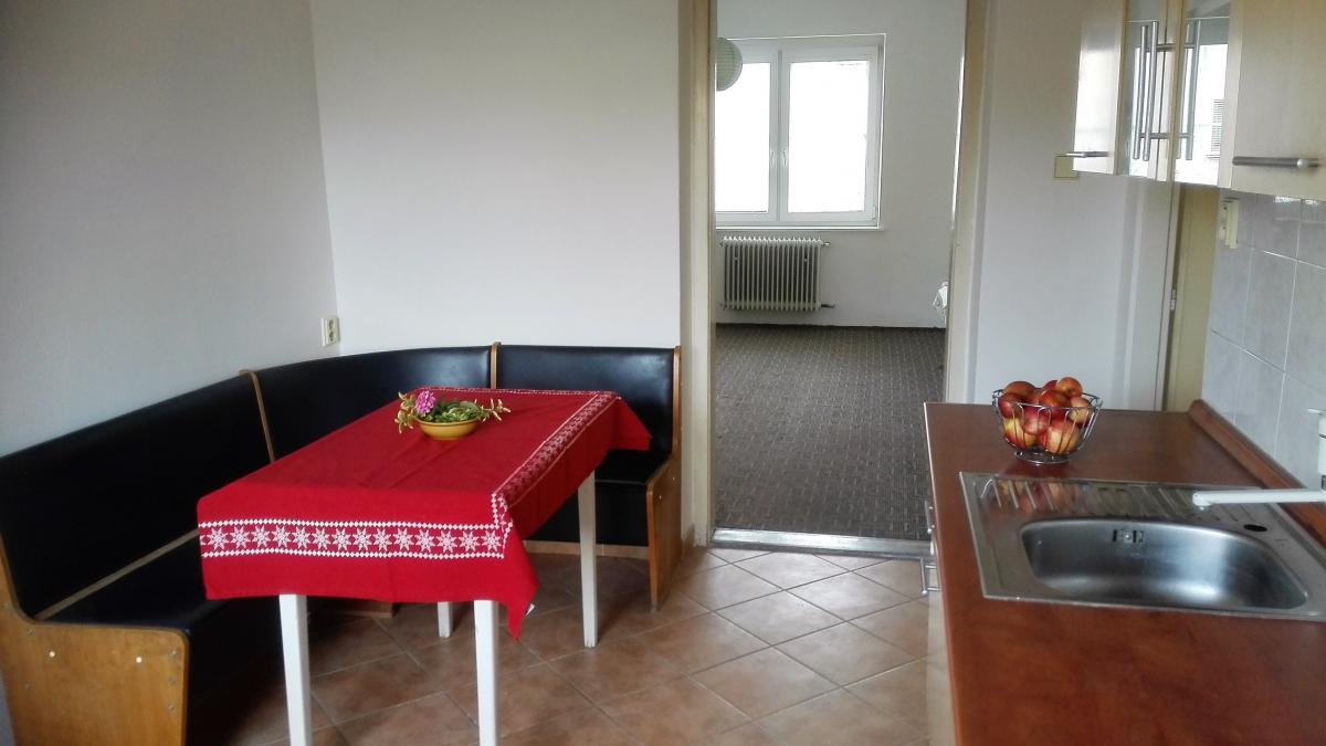 Pronájem bytu 2+1 v RD, Olomouc - Valdenská ul.