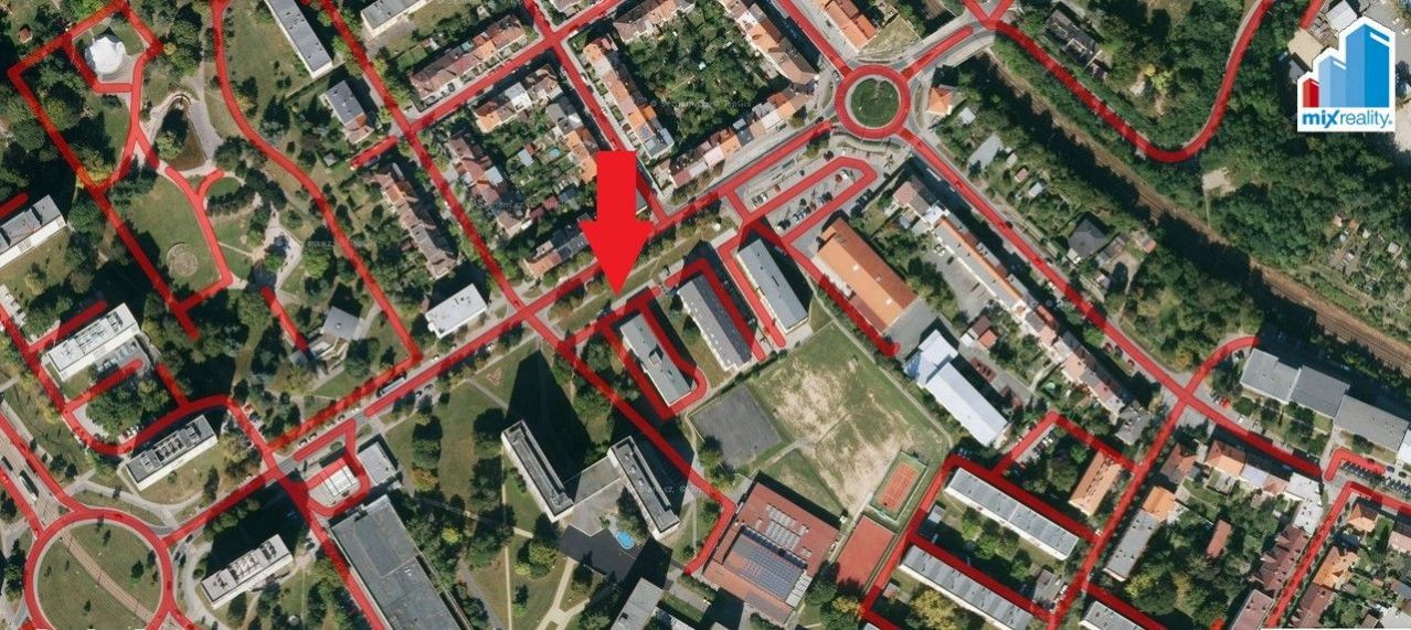Pronájem - Parkovací stání v Plzni na Slovanech, ulice Částkova, obrázek č. 3