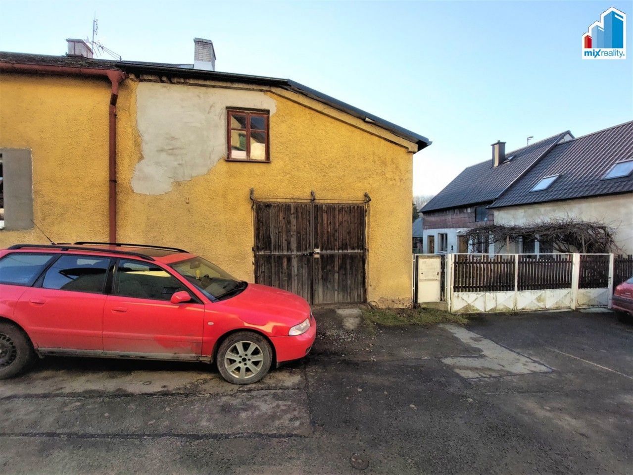 Prodej vybaveného rodinného domu se zahradou, terasou a garáží v obci Studánka, obrázek č. 3