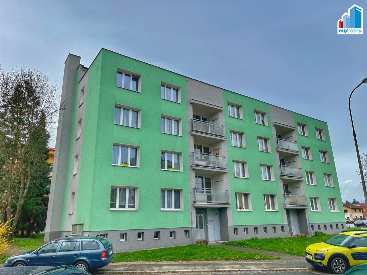 Prodej - Byt 1+1 předělaný na 2+1 v obci Třemošná, ulice Sídliště, obrázek č. 1