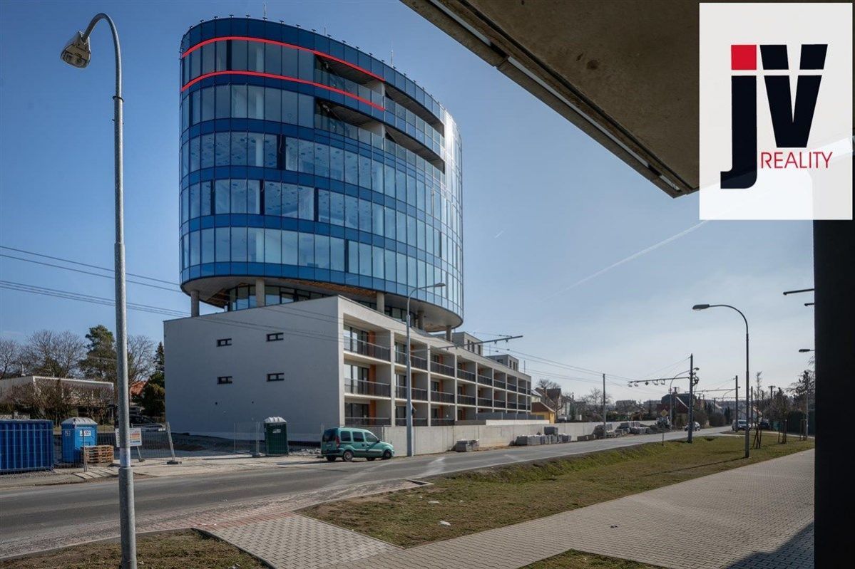 Prodej jedinečného bytu 97m2 + terasa, Plzeň - Černice, Nepomucká ul.