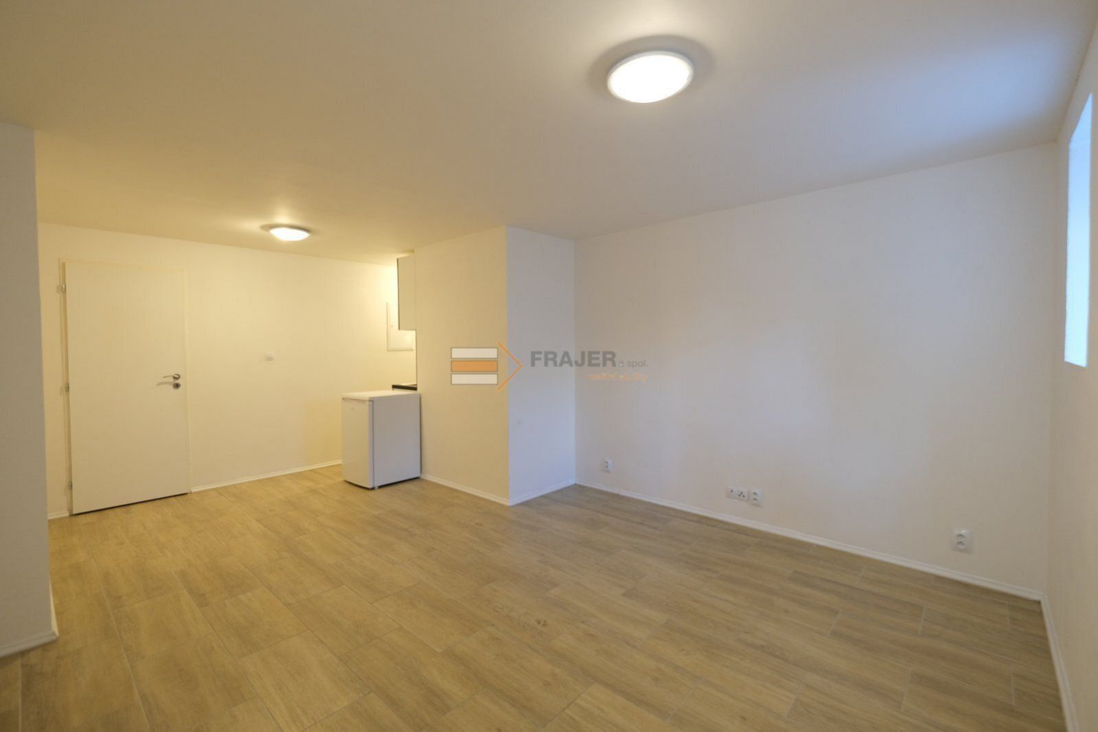 Prodej bytu 1+kk, 29 m2, Zbuzanská, Praha 6 - Ruzyně, obrázek č. 3