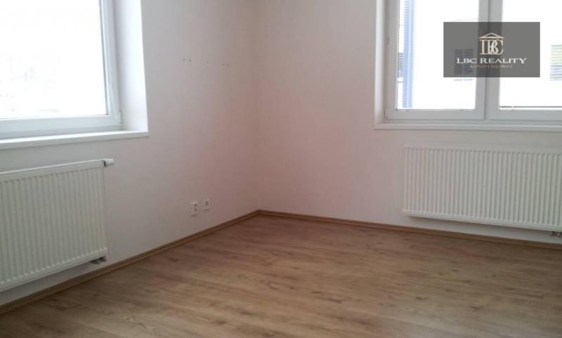 Pronájem bytu 2+kk, 52 m2 v novostavbě pod Ještědem Liberec