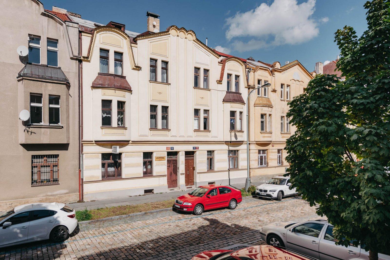 Prodej rozestavěné bytové jednotky 2+kk (č. 31) 42 m2, Na Petynce 147/98, Praha 6