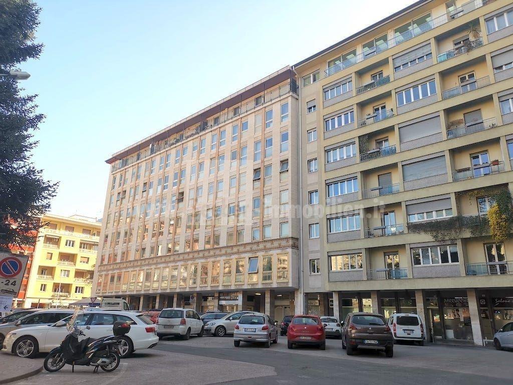Prodej bytu v Bozenu, Itálie, 4+1, 101 m2, balkon, garáž