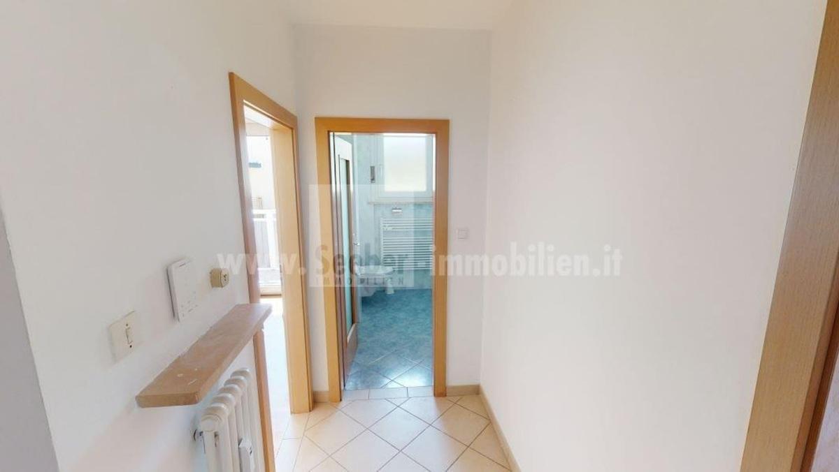 Prodej bytu v Algund, Itálie, 1+1, 33 m2, balkon 