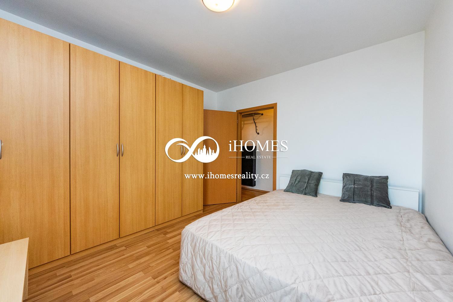 iHomesreality.cz nabízí k prodeji  byt 2+kk  s balkónem 53 m2 a s 2x parkovacím stáním ve vlastnictv, obrázek č. 2