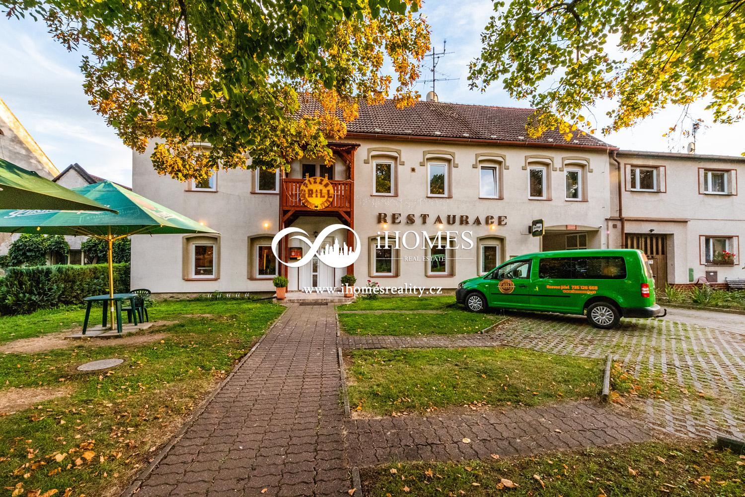 www.ihomesreality.cz výhradně Vám, zprostředkuje prodej klidného hotelu s restaurací .