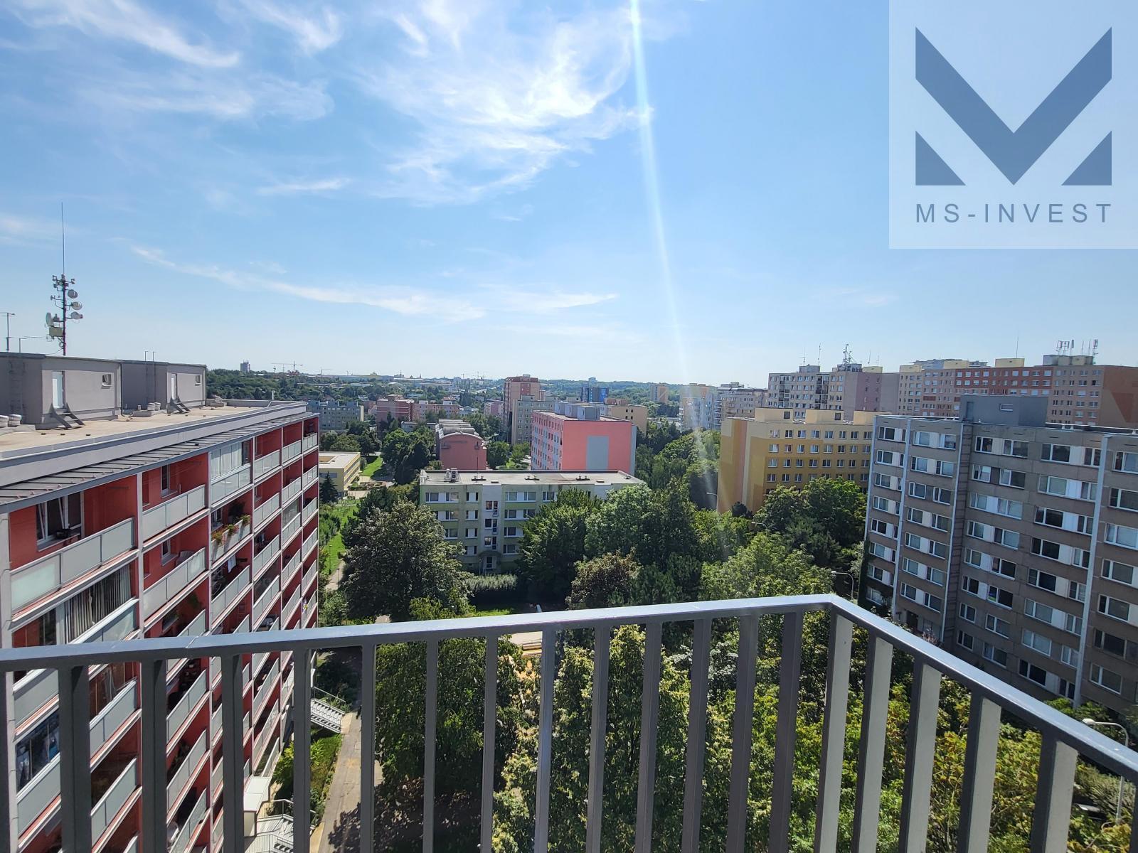 Byt 3+kk  ( 8C) 76 m2 s balkonem 5 m2 v 8. NP novostavby Praha 6  Řepy AKCE GS ZDARMA !