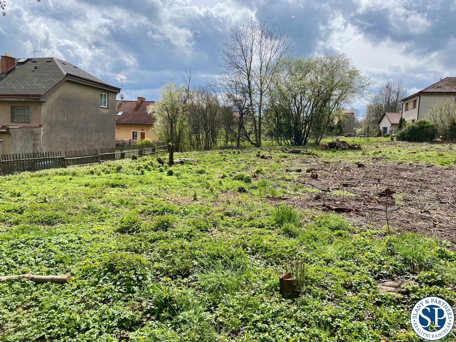 Prodej stavebního pozemku o velikosti 1217 m2 v obci Holetín