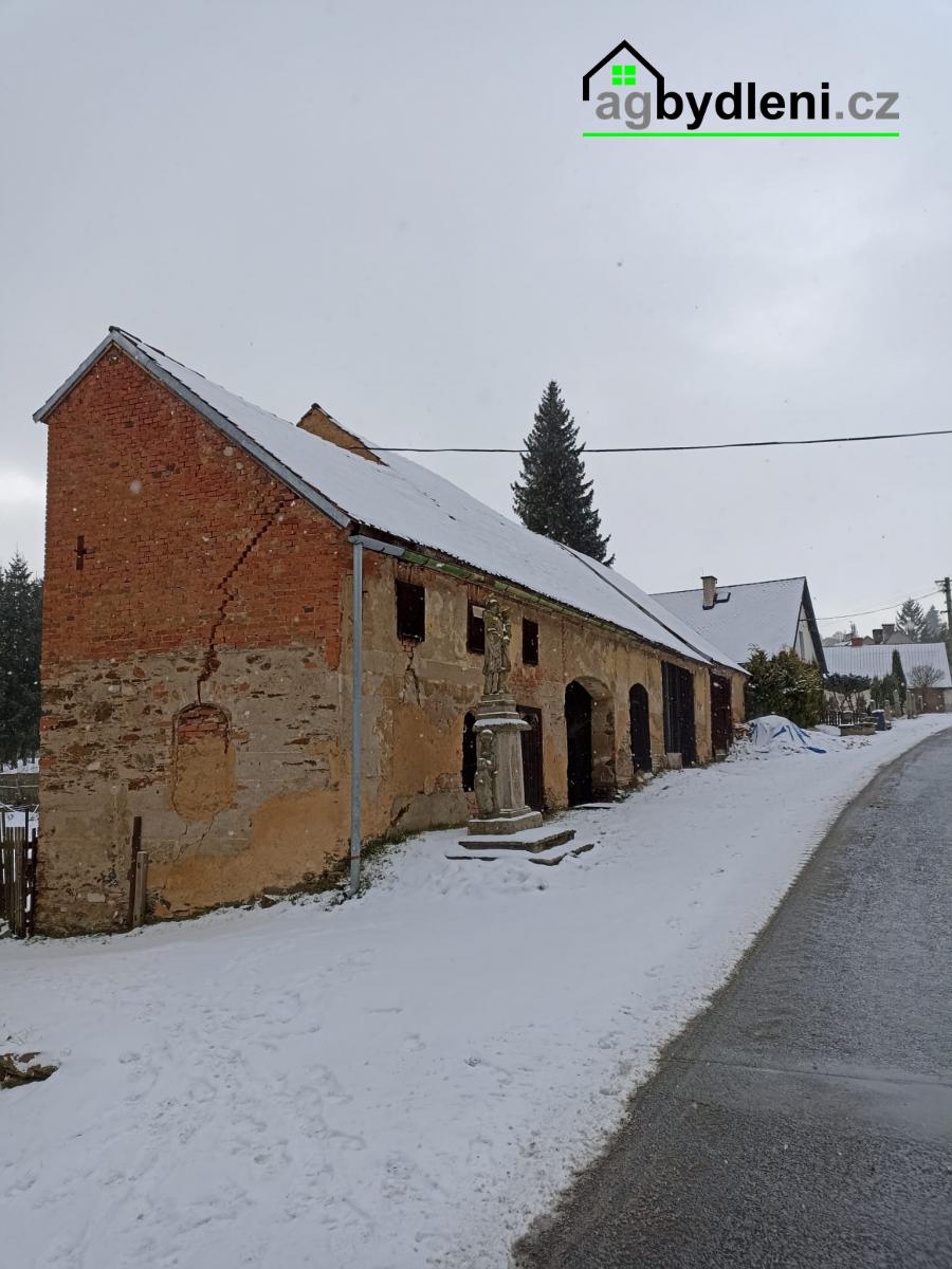 Prodej, Zemědělská usedlost s domem 200 m2 a pozemky 3.560 m2 - Chodová Planá - Michalovy Hory, obrázek č.12