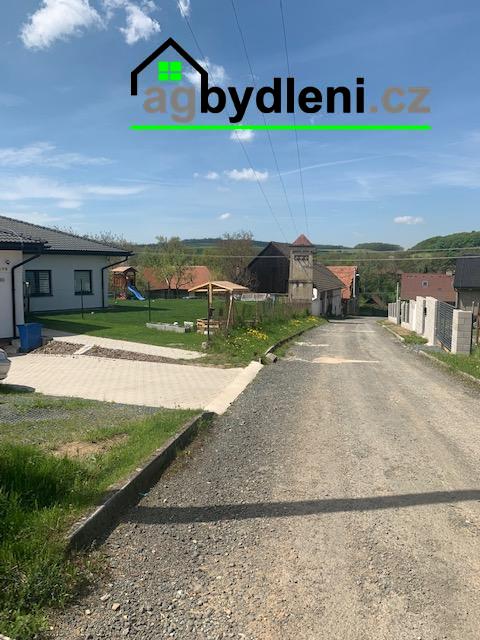 Prodej stavebního pozemku 1010m2, v obci Chocenice, Plzeň-jih, obrázek č. 3