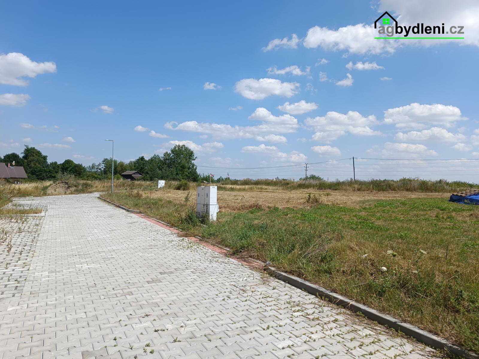 Stavební pozemek v obci Hracholusky nade Mží, 1021 m2, obrázek č. 2