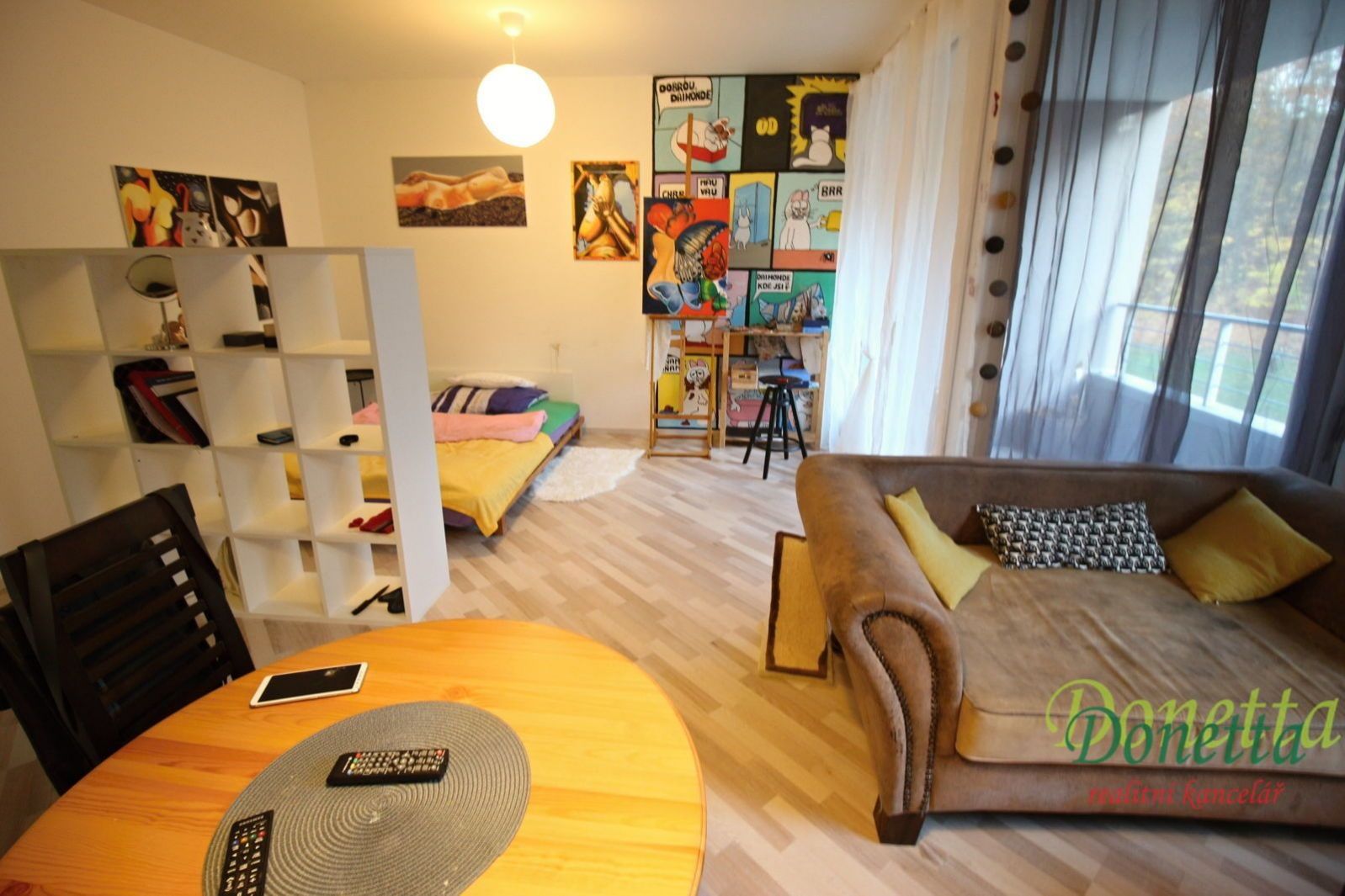 Pronájem bytu 1+kk s lodžií, 46 m2, novostavba z roku 2018, cihla, výhled do zeleně, Praha 9, obrázek č. 3