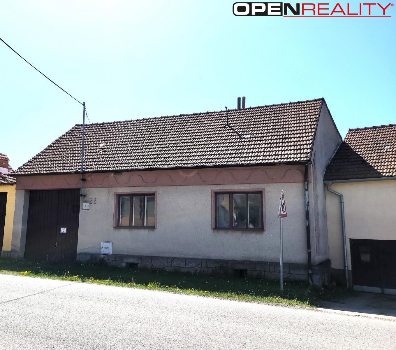 Nabízíme k prodeji rodinný dům v centru obce Nárameč, 10 km od Třebíče., obrázek č. 1