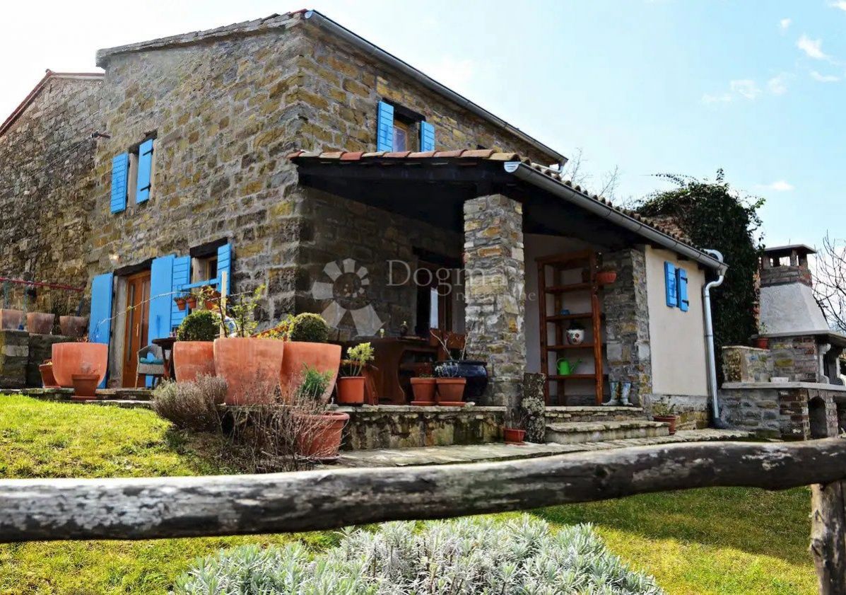 Prodej moderního kamenného domu, 61m2 - Stari Pazin, Istrie, Chorvatsko, obrázek č. 1