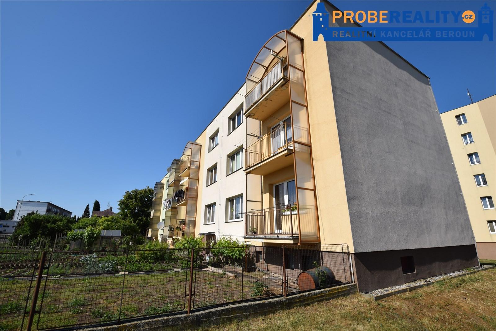 Nabízíme k prodeji dispozičně dobře řešený byt 3+1 / L, 80 m2, ul. Husova - Podbořany.