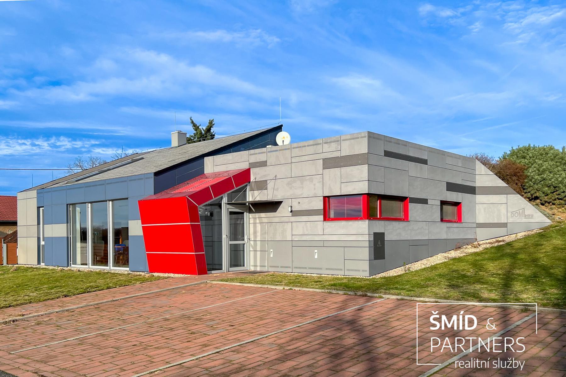 Prodej areálu 9038 m2 s administrativní budovou - Sulovice., obrázek č. 1