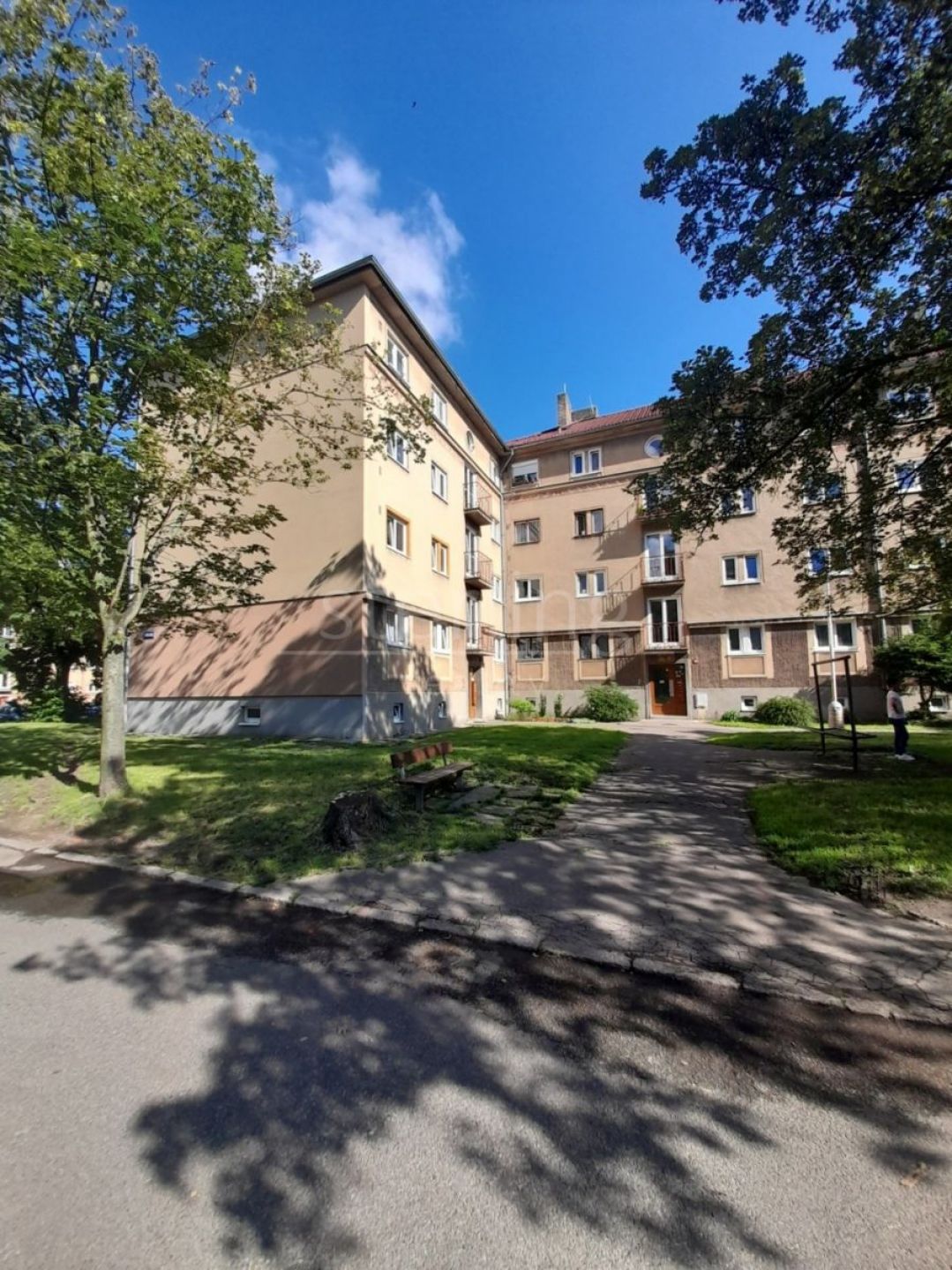 Prodej bytu 2+1, 56 m2, Kladno-Kročehlavy, ul. Jaroslava Foglara, 1.NP, cihla, sklep, OV, obrázek č. 1