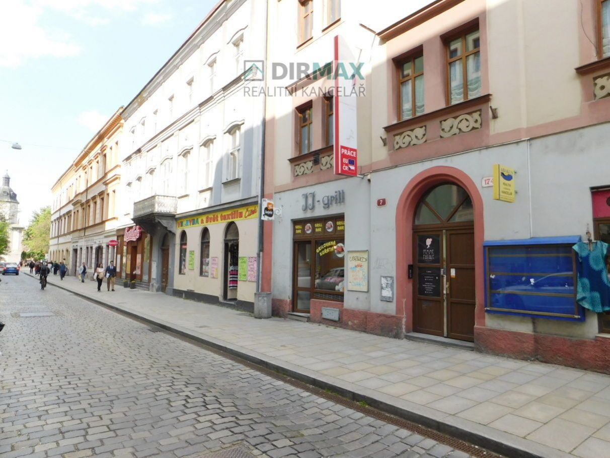 Pronájem obchodních, komerčních prostor s výlohou, 110m2, Jungmannova ulice, Plzeň centrum