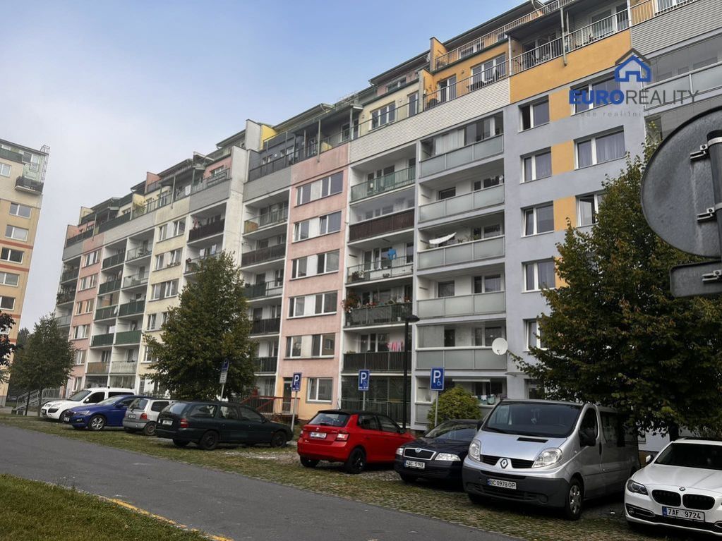 Prodej, byt 3+1 s lodžií a sklepem, 73 m2, Praha 18 - Letňany, ul. Malkovského, obrázek č. 1