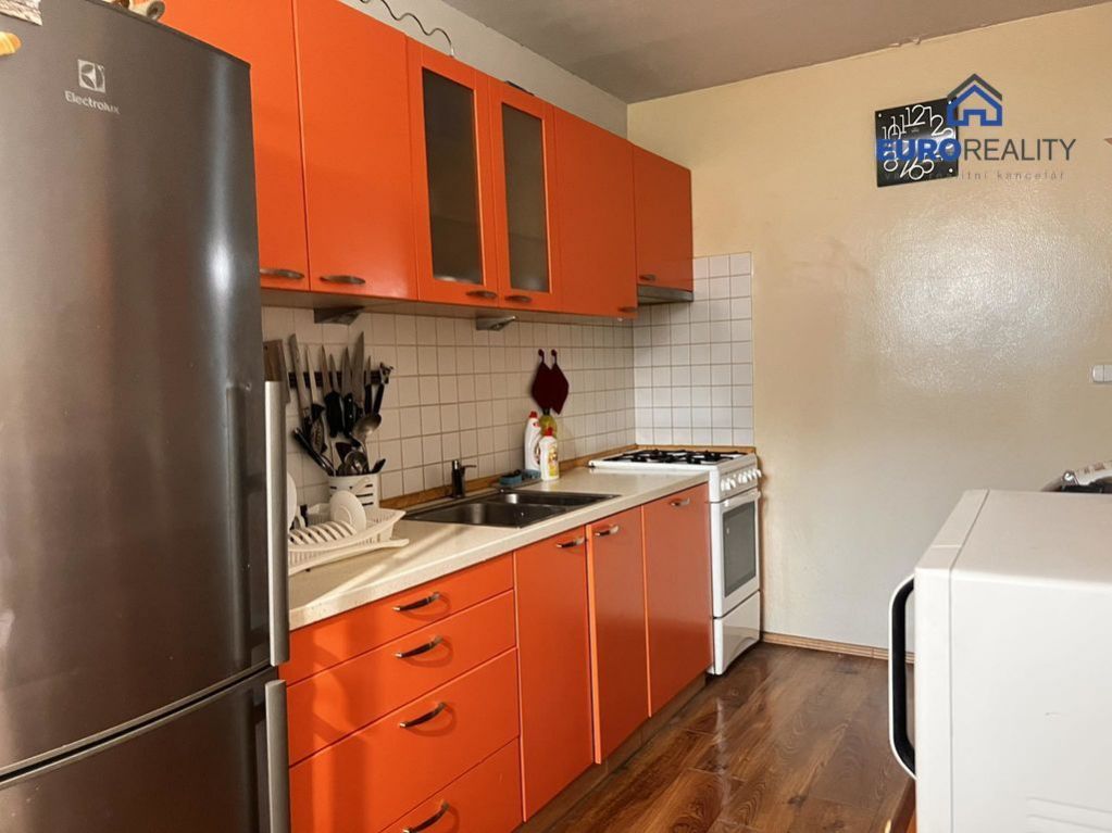 Prodej, byt 3+1 s lodžií a sklepem, 73 m2, Praha 18 - Letňany, ul. Malkovského, obrázek č. 3