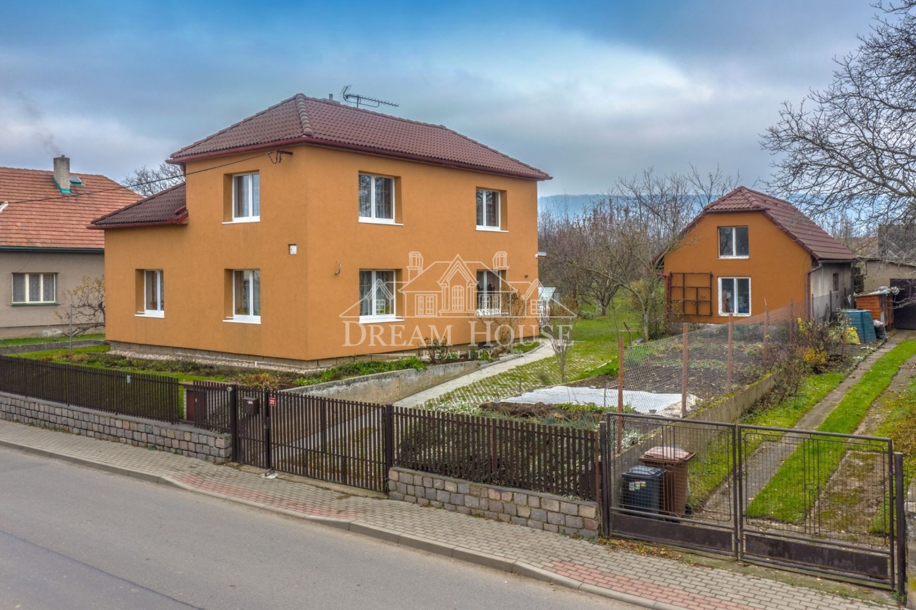 Prodej rodinného domu 4+1, 160 m2, Ronov nad Doubravou, garáž, zahrada
