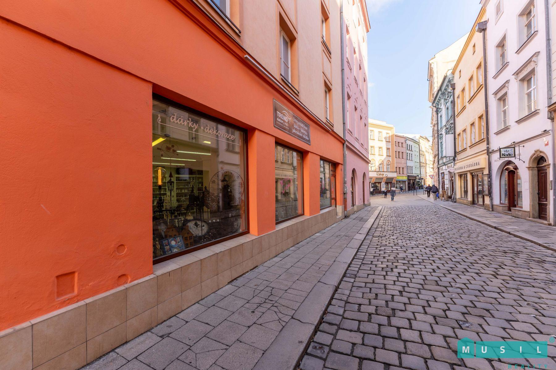 Pronájem komerčních prostor v centru mesta Olomouce, ul. Ostružnická., obrázek č. 2