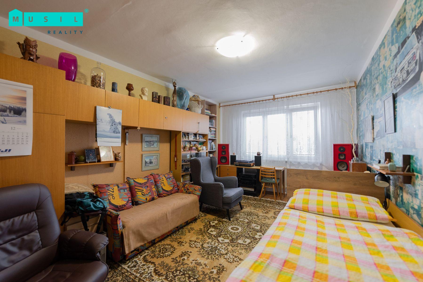 Prodej prostorného, slunného bytu o dispozici  3+1 na ulici Karafiátova v Olomouci, obrázek č.6