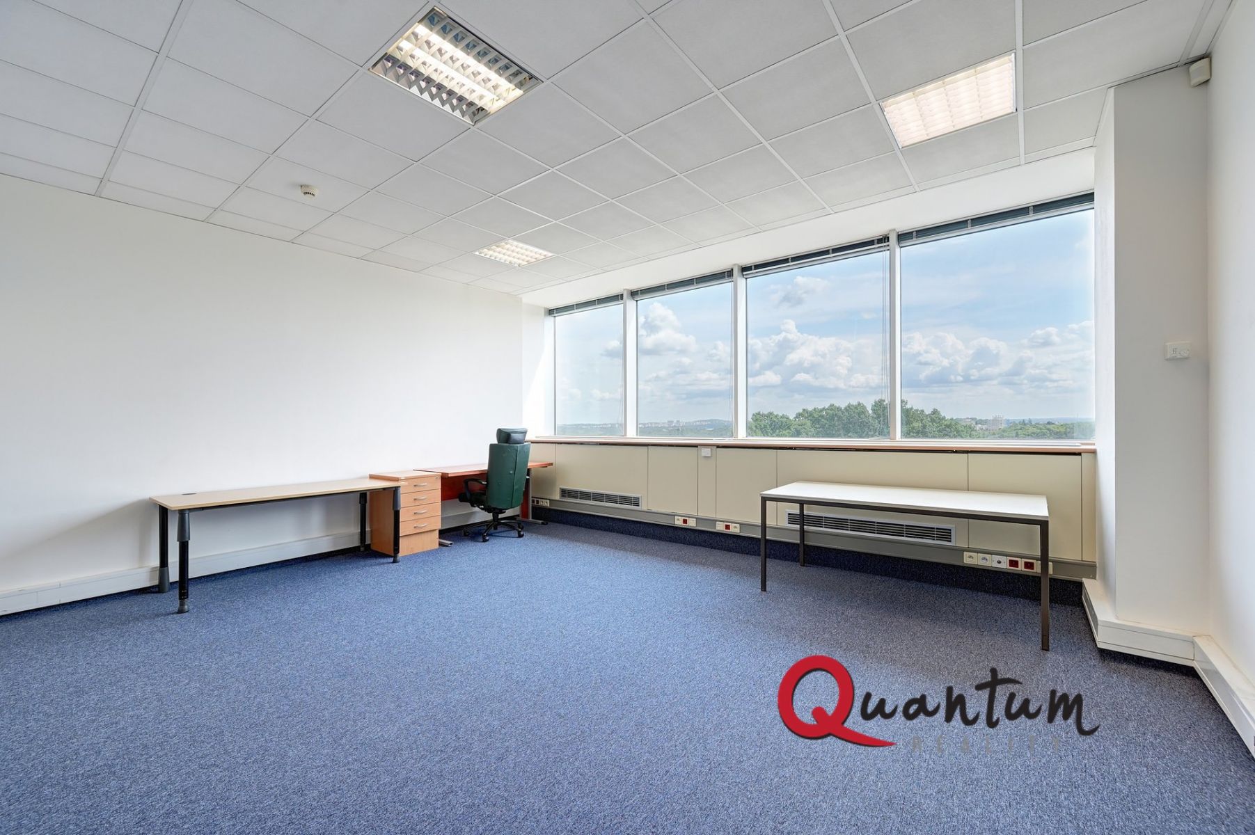 Pronájem 2 kanceláří 40 a 32 m2 v administrativní budově Shiran Tower, Praha 6 - Vokovice, ul. Lužná, obrázek č. 1