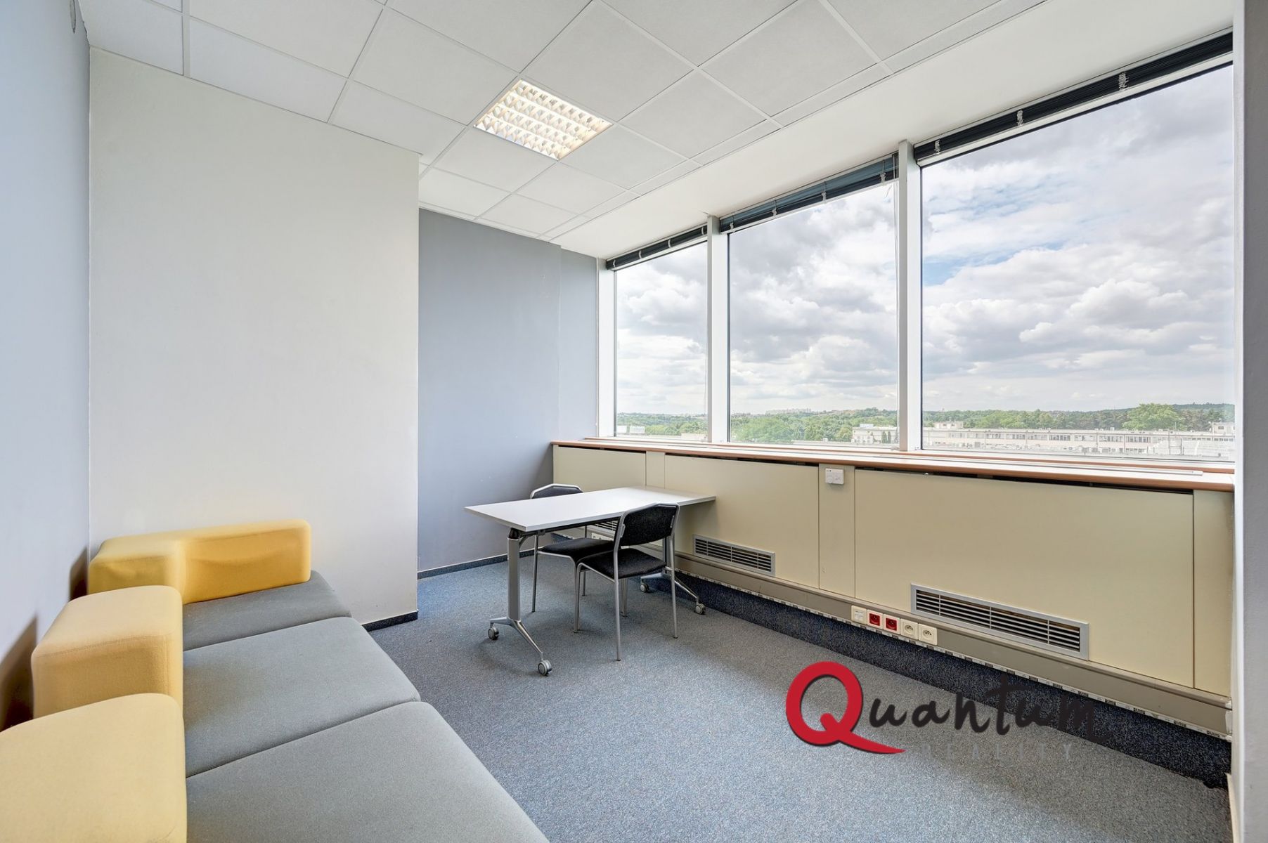 Pronájem kanceláře 27 m2 v administrativní budově Shiran Tower, Praha 6 - Vokovice, ul. Lužná, obrázek č. 1