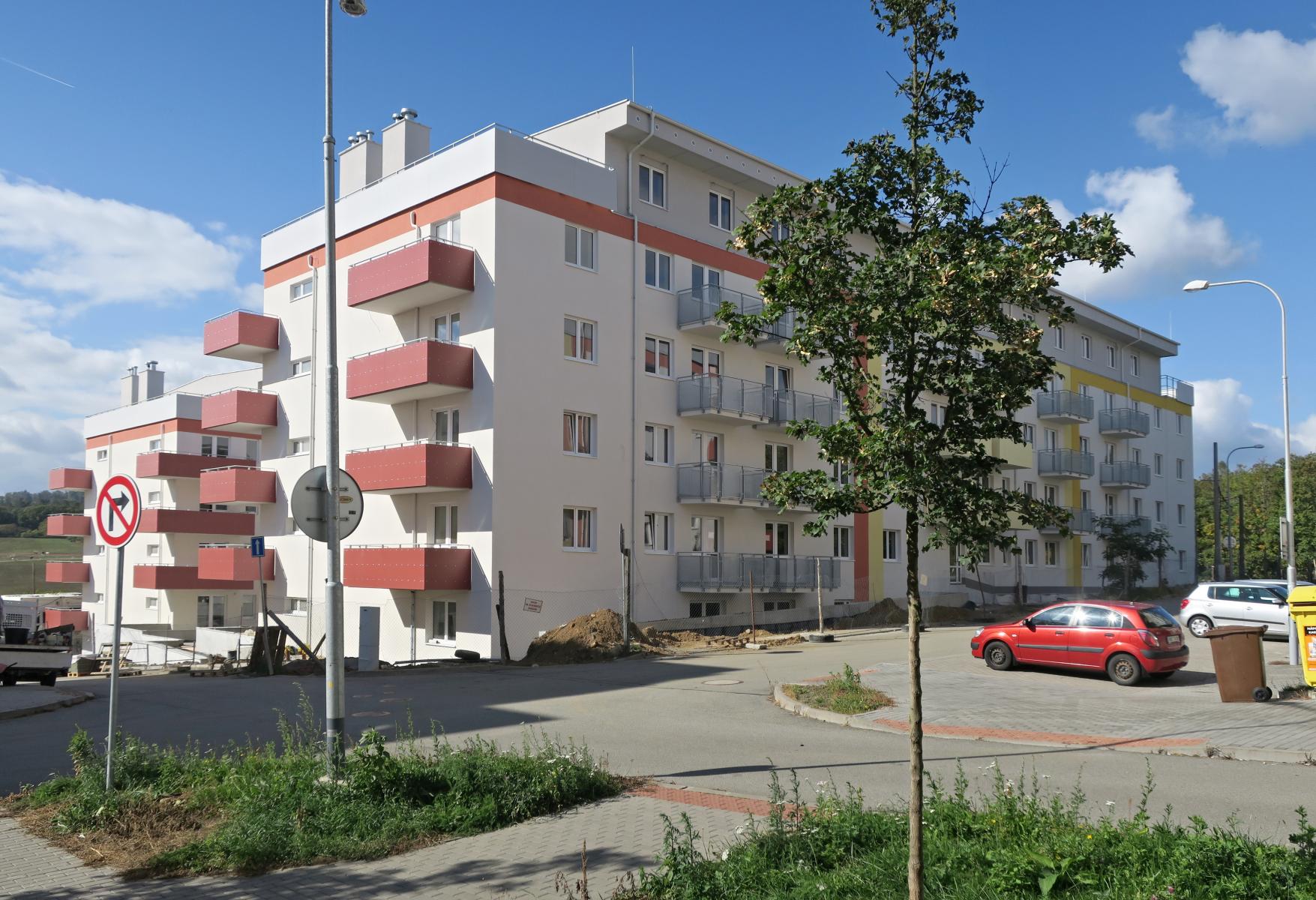 Prodej dokončeného bytu 3+kk se dvěma balkony v Brně - Bystrci., obrázek č. 2