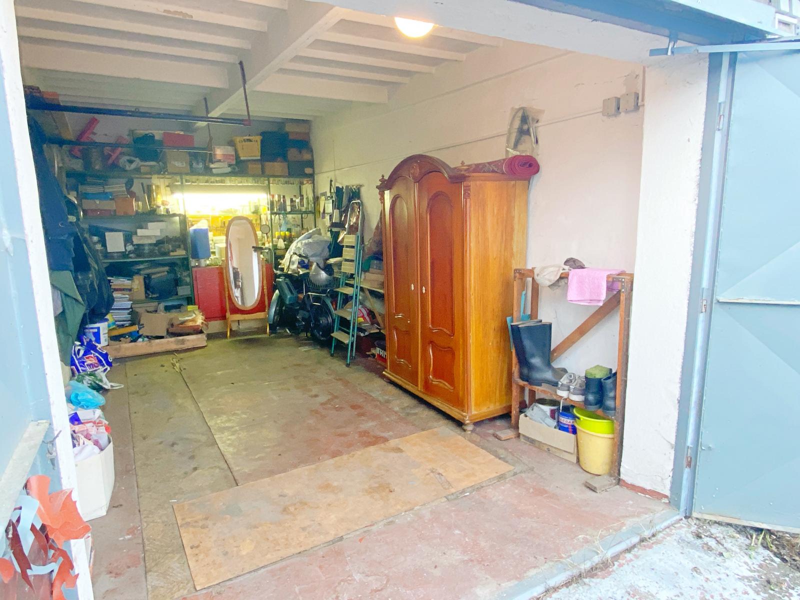 Prodej garáže 17 m2, obrázek č. 2