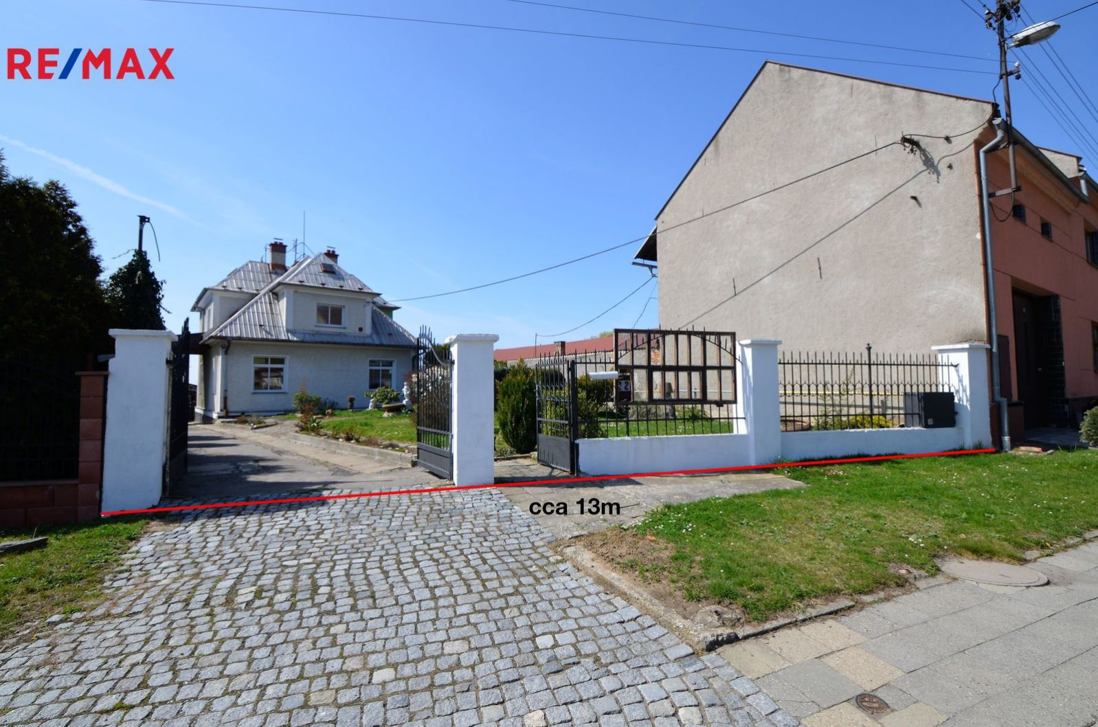 Prodej rodinného domu 4+2 s rozsáhlými pozemky v Olomouci - Droždíně, obrázek č. 1