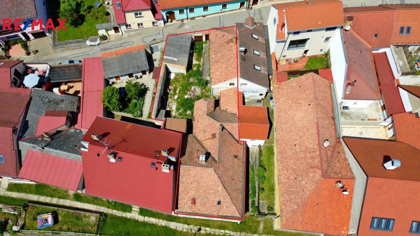 Prodej dvou domů s garáží a dvorem v centru Nových Hradů, obrázek č. 3
