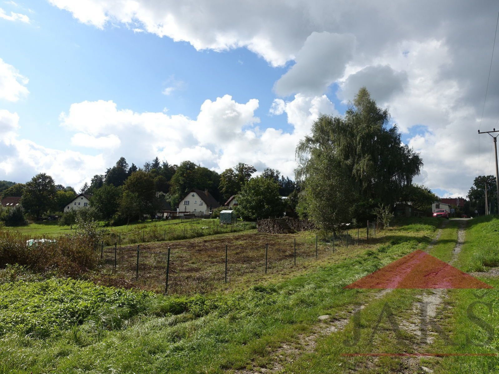 Hlavňovice; pozemek 856 m2 určený k výstavbě RD s výhledem, obrázek č. 2