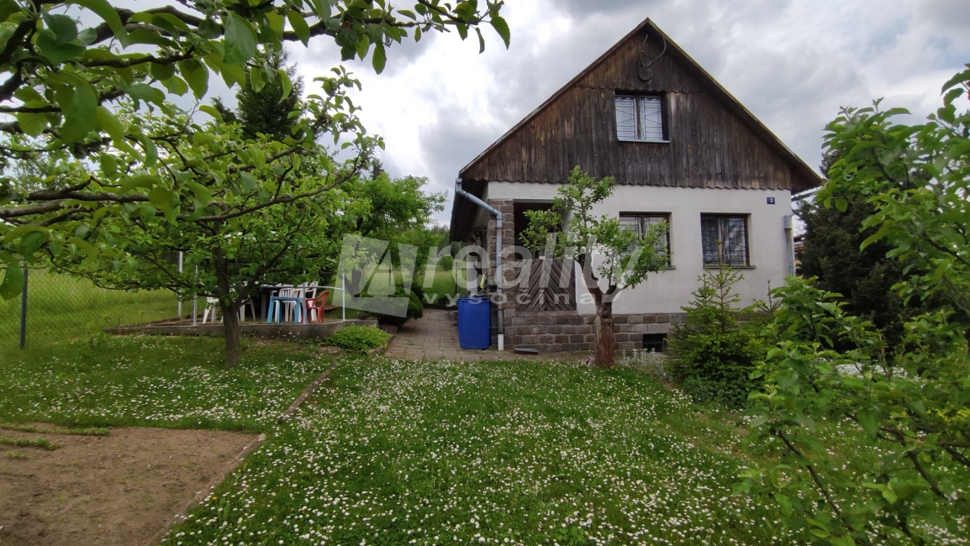 Prodej chaty se zahradou, 572 m2 - Dolní Libochová