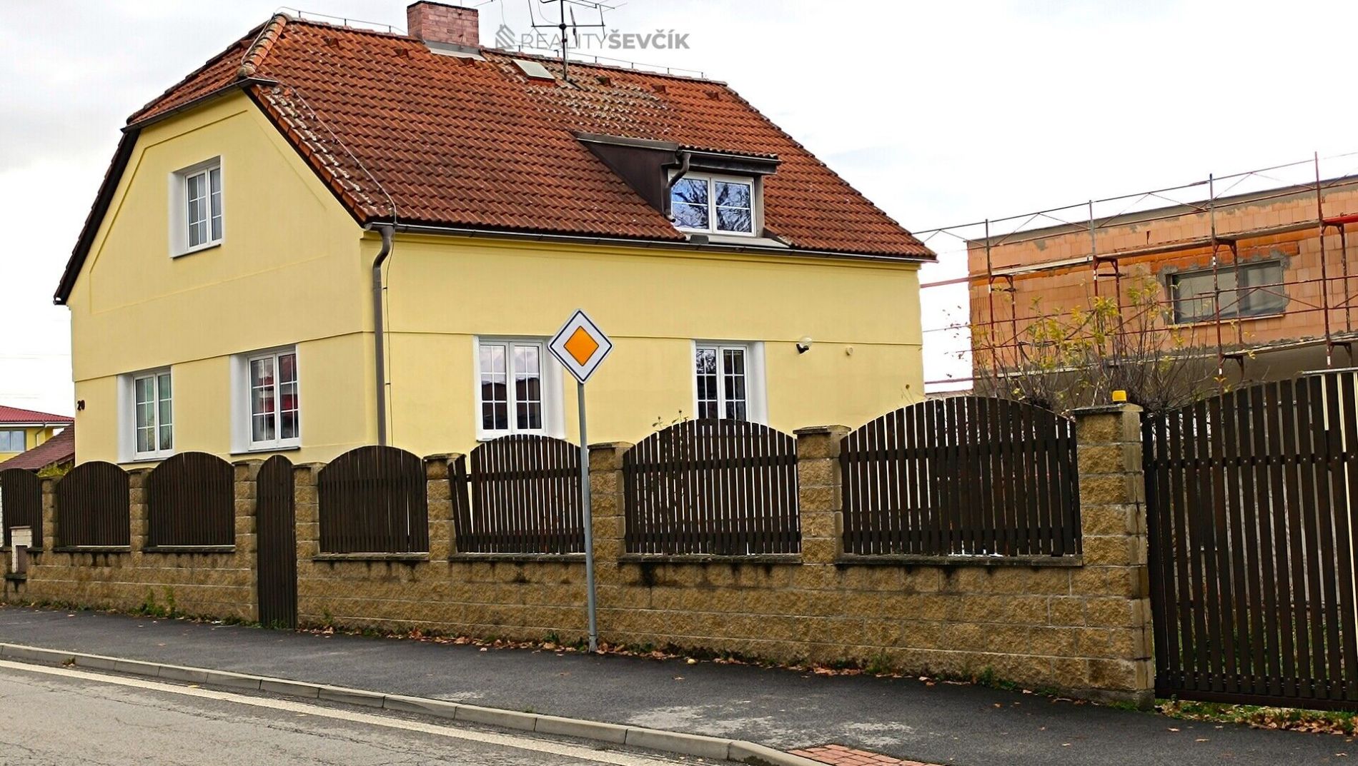Prodej rodinného domu 5+1 s terasou v Českých Budějovicích.