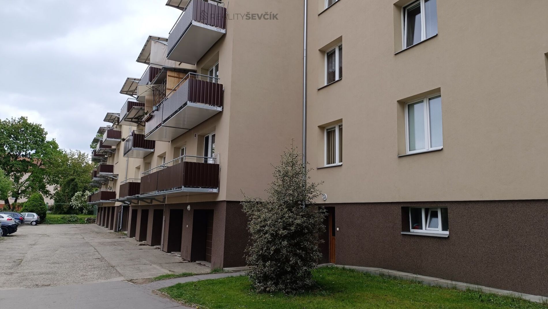 Pronájem bytu 2+kk, 47 m2 v ul. Čéčova v Českých Budějovicích., obrázek č. 1