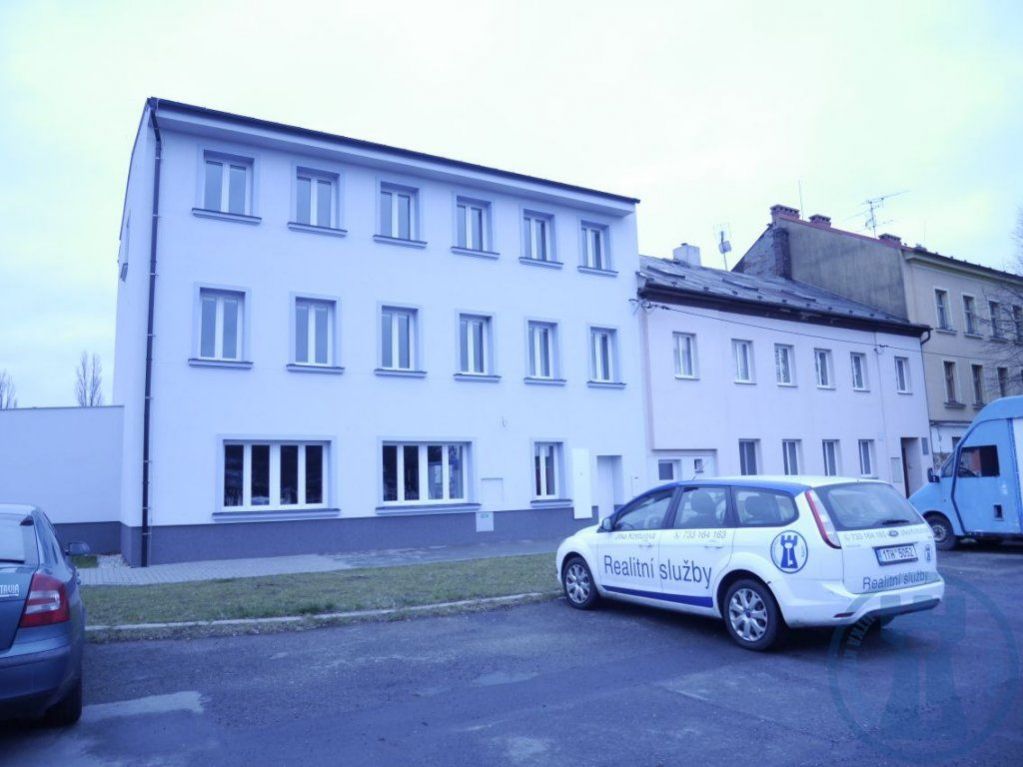 Ke koupi bytový dům v Krnově