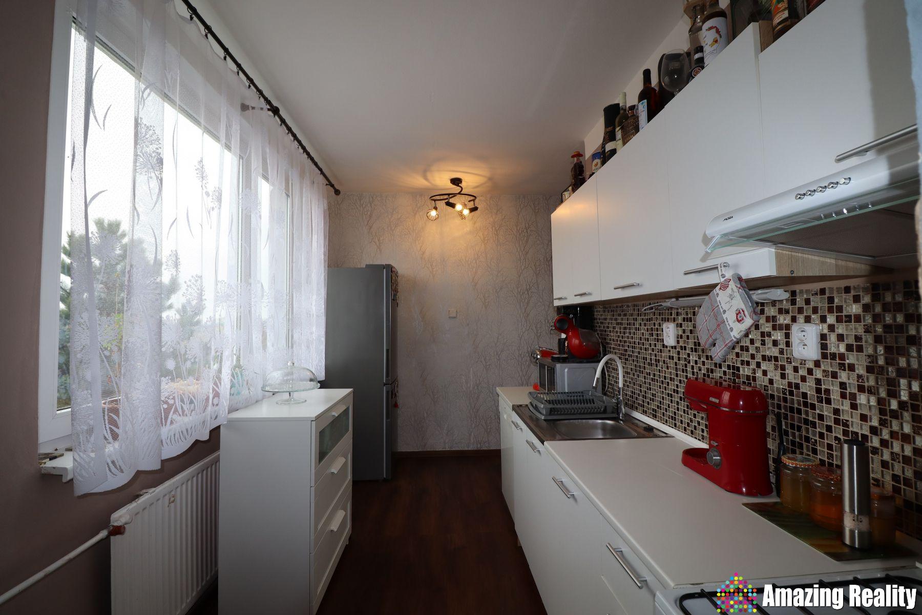 Proidej bytu 3+1/L, cca 70 m2,  v ul. Polabská, Praha 9 - Miškovice, obrázek č. 1