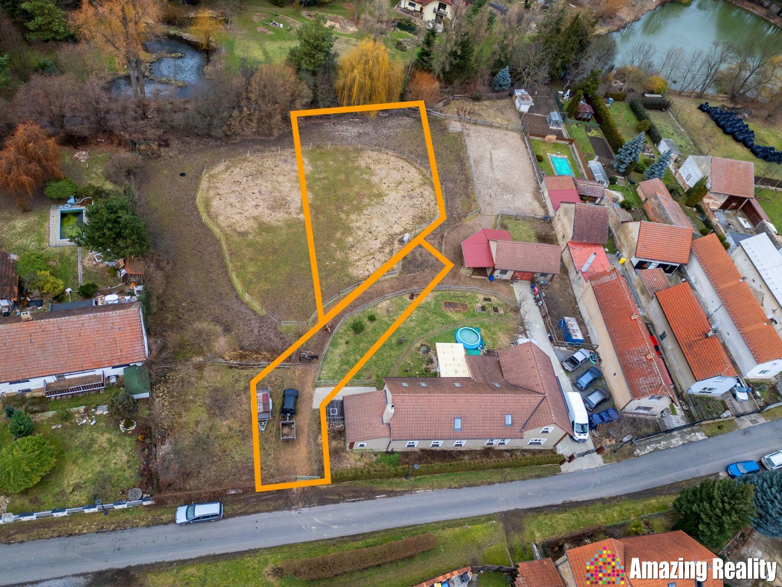 Prodej pozemku pro výstavbu RD, 896 m2, v obci Tismice, obrázek č. 2