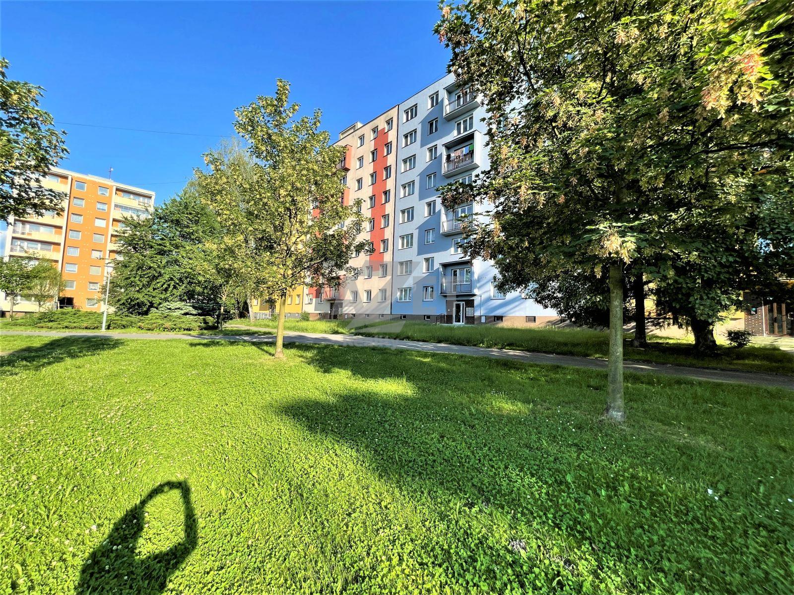 Prodej, byt 3+1, 64 m2, Ostrava-Poruba, ul. Podroužkova, obrázek č. 1