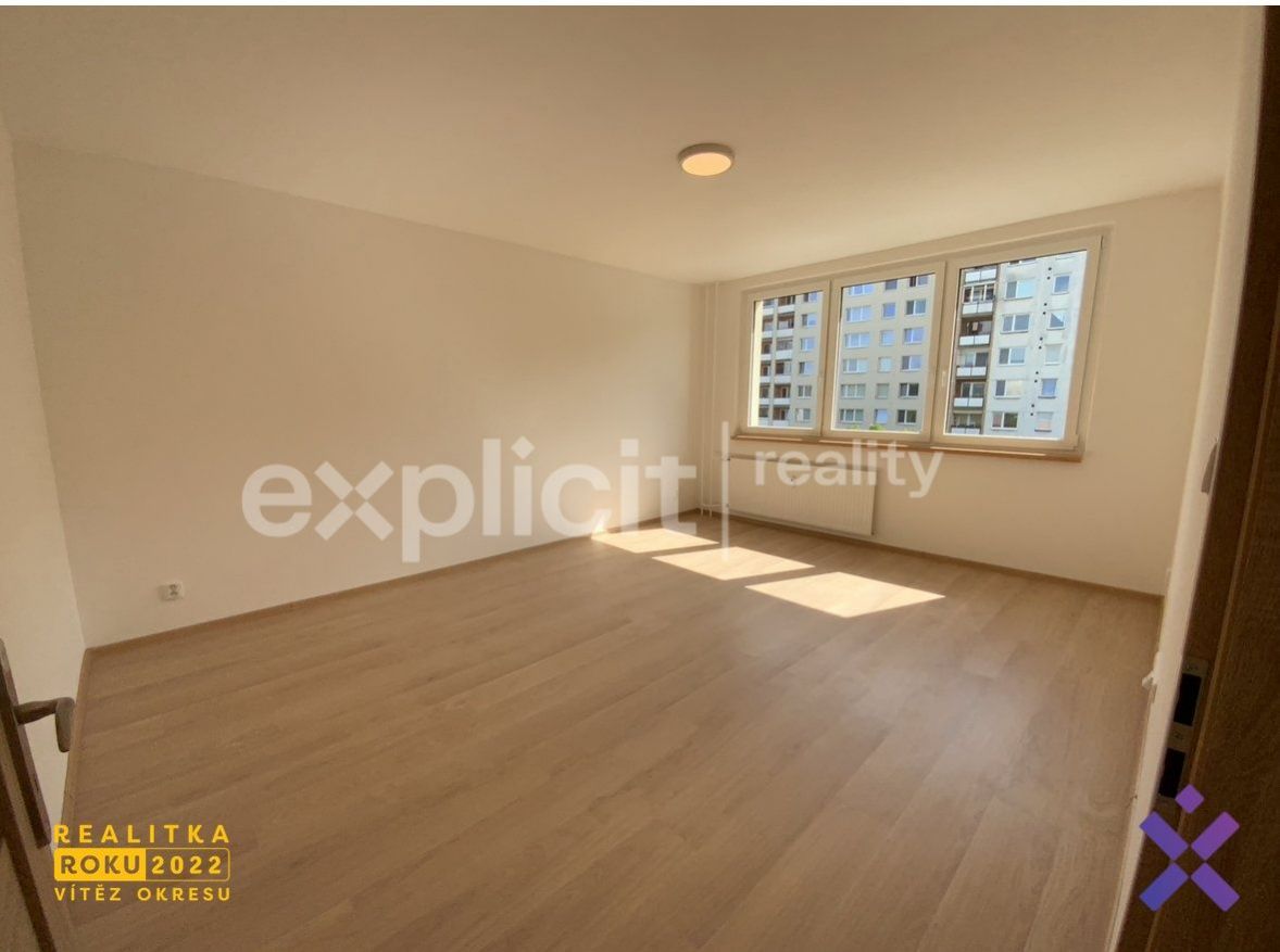 Prodej kompletně zrekonstruovaného bytu 4+1 (90 m2) - Zlín, obrázek č. 1