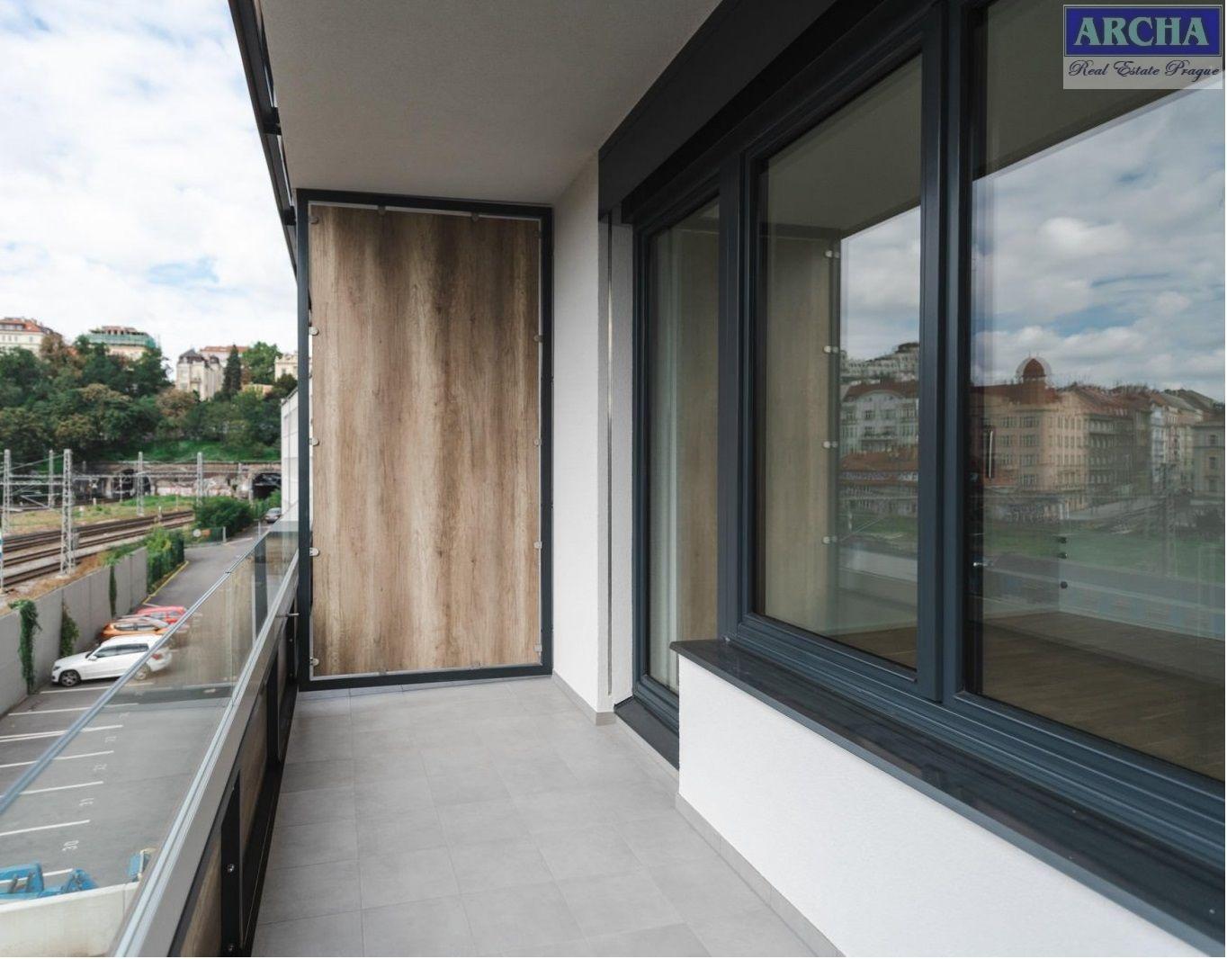 Prodej bytu 1+kk, 36,9 m2, balkon, 3. NP,  Praha 2 Vinohrady, obrázek č. 3