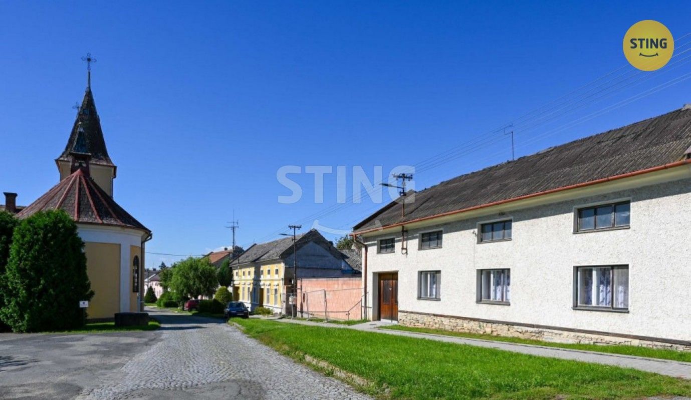 Rodinný dům, prodej, Náves, Krčmaň, Olomouc, obrázek č. 1