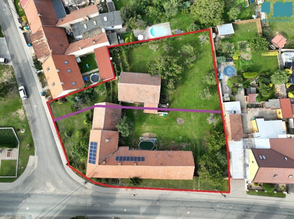 Prodej pozemku 1042 m2 - Kratochvilka u Brna, obrázek č. 1
