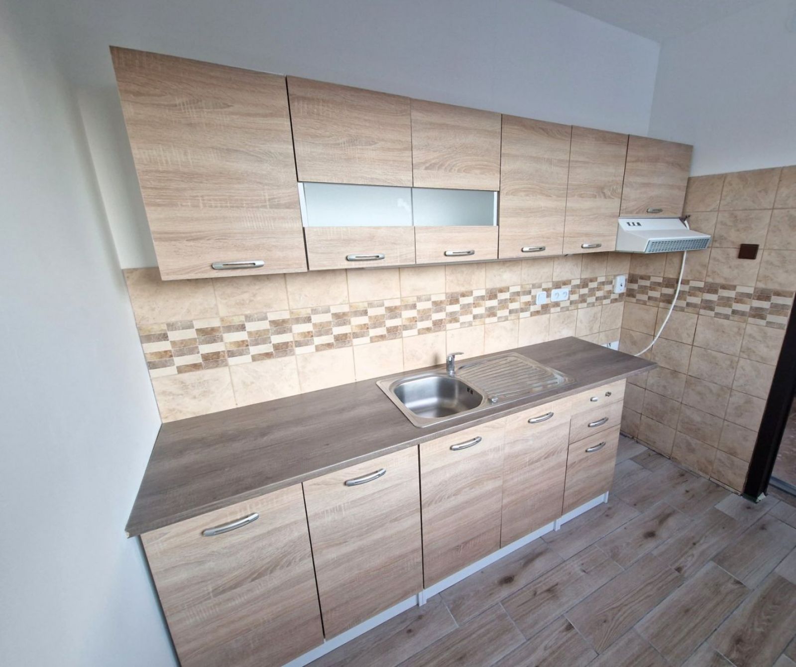 Pronájem zrekonsruovaného bytu 3+1, 63 m2, Liberec - Haškova, obrázek č. 1