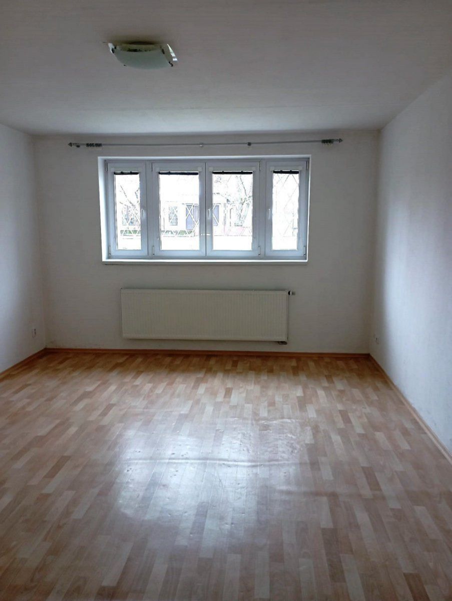 Pronájem bytu 1+kk, Na Zlaté Stoce, České Budějovice 2, 9400 Kč/měs, 31 m2, obrázek č. 2
